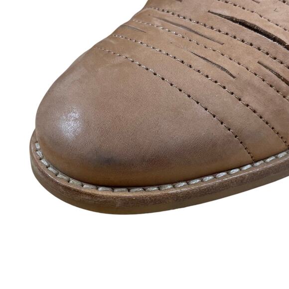 Paul Green Malibu Sliced Zip Bootie Chunky Nubuck Camel DAMAGED Sz 6 (US 8.5) - Picture 4 of 9